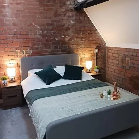 K Suites - 314 Conditioning House Bradford (West Yorkshire)
